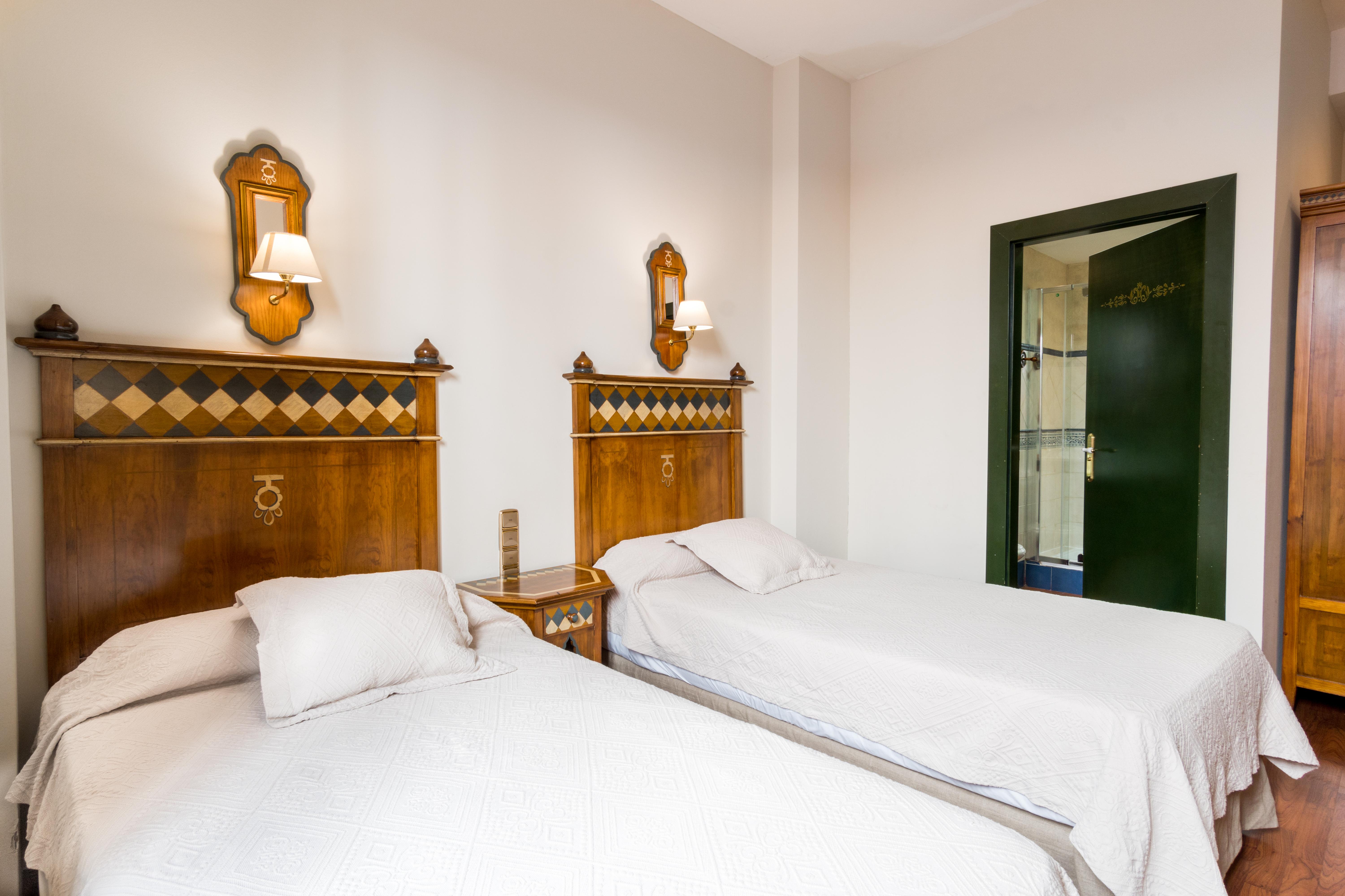 Hotel Plaza Nueva — Photos 1